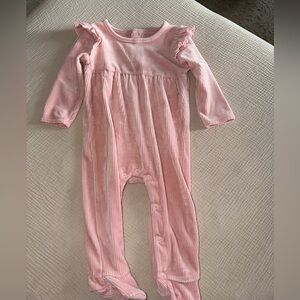Mud Pie Pink Ruffle Sleeve Footie
